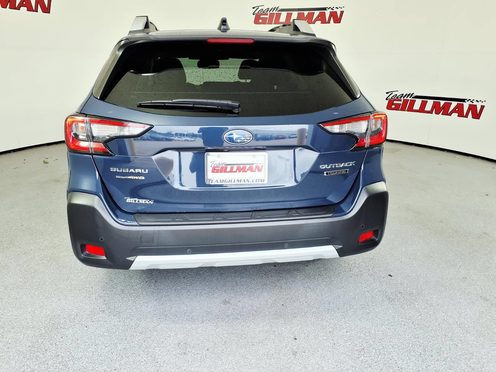 Certified 2023 Subaru Outback Touring AWD/4WD image 6