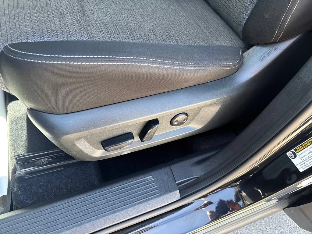 Used 2021 Nissan Rogue SV AWD/4WD image 20