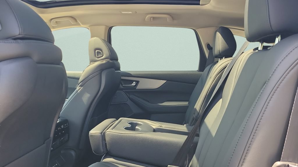 New 2026 Acura MDX SH-AWD image 10