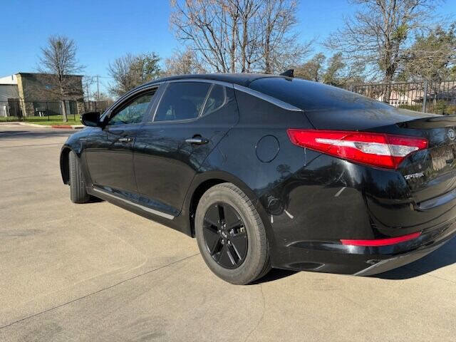 Used 2011 Kia Optima EX FWD image 19