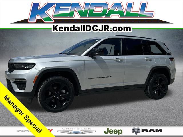 Certified 2024 Jeep Grand Cherokee Limited w/ Black Appearance Package image 1