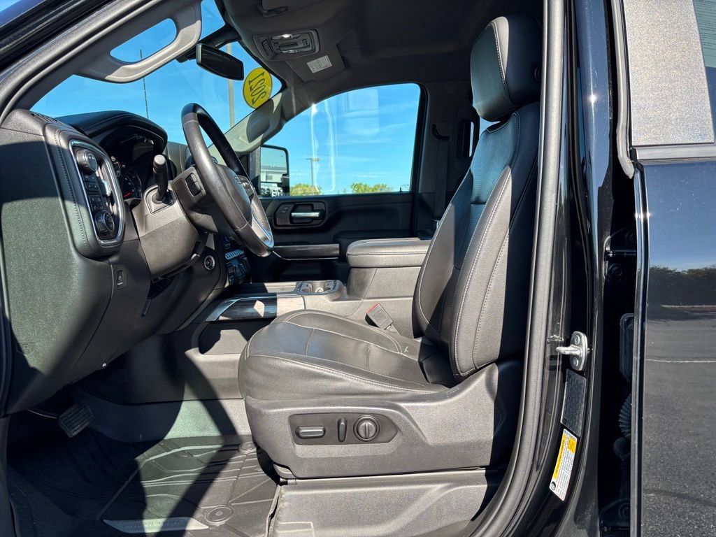 Used 2021 Chevrolet Silverado 2500 LTZ w/ LTZ Plus Package AWD/4WD image 14