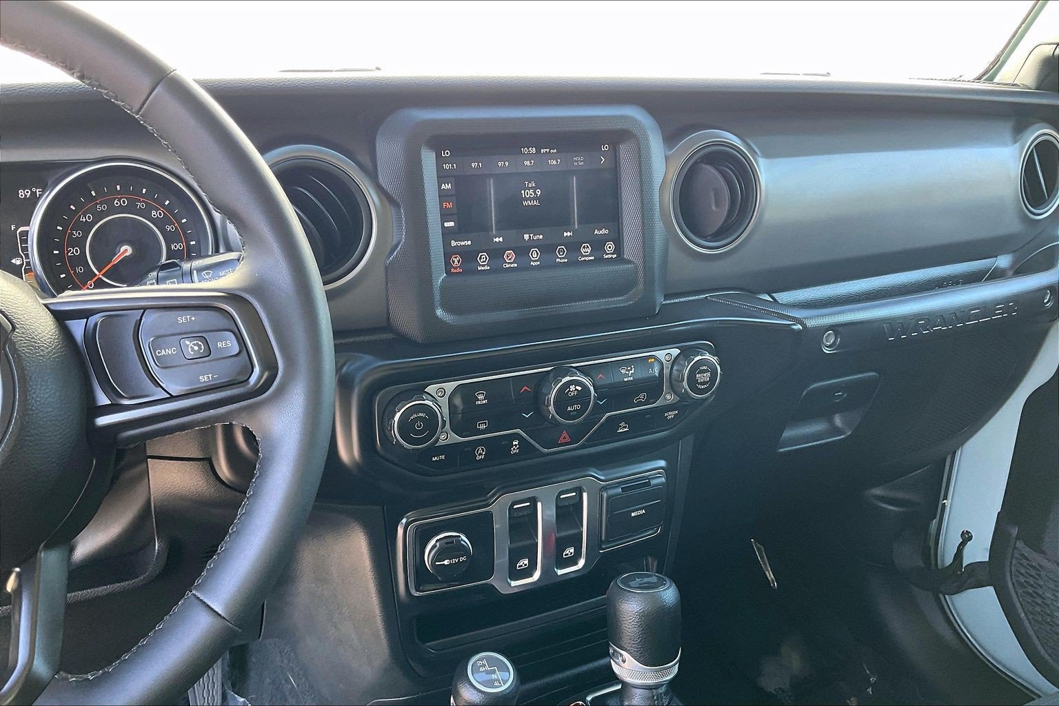Used 2023 Jeep Wrangler Sport AWD/4WD image 7
