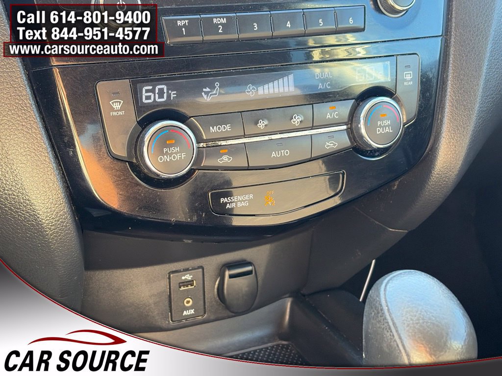 Used 2016 Nissan Rogue SV AWD/4WD image 21