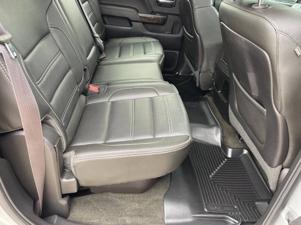 Used 2015 GMC Sierra 3500 Denali w/ Duramax Plus Package image 28