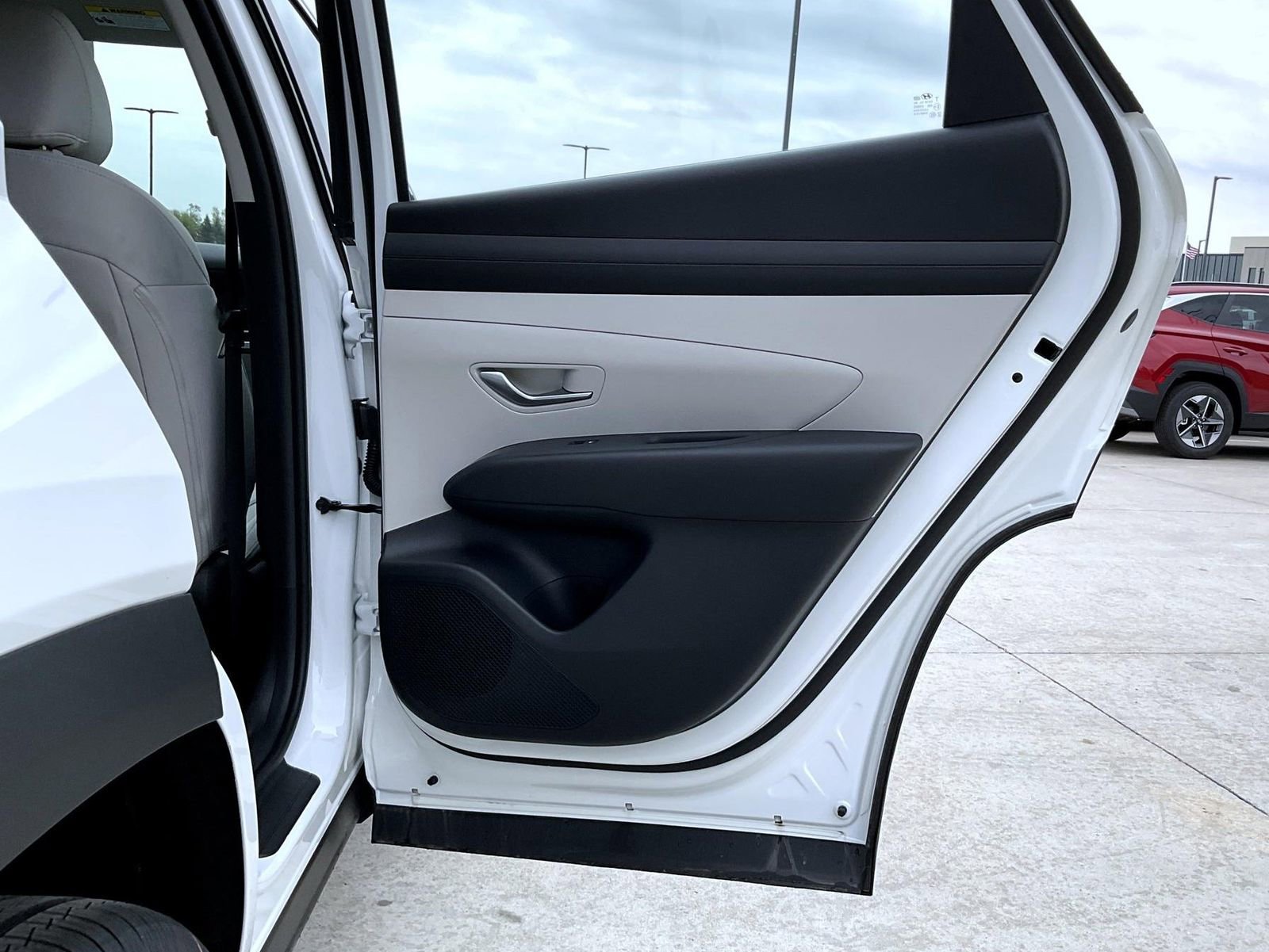 New 2026 Hyundai Tucson SE AWD/4WD image 18