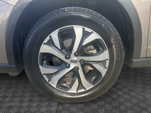 Used 2022 Subaru Outback Limited XT image 9