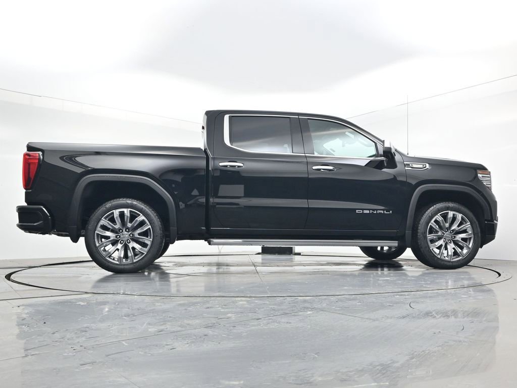 New 2026 GMC Sierra 1500 Denali w/ Denali Reserve Package AWD/4WD image 33