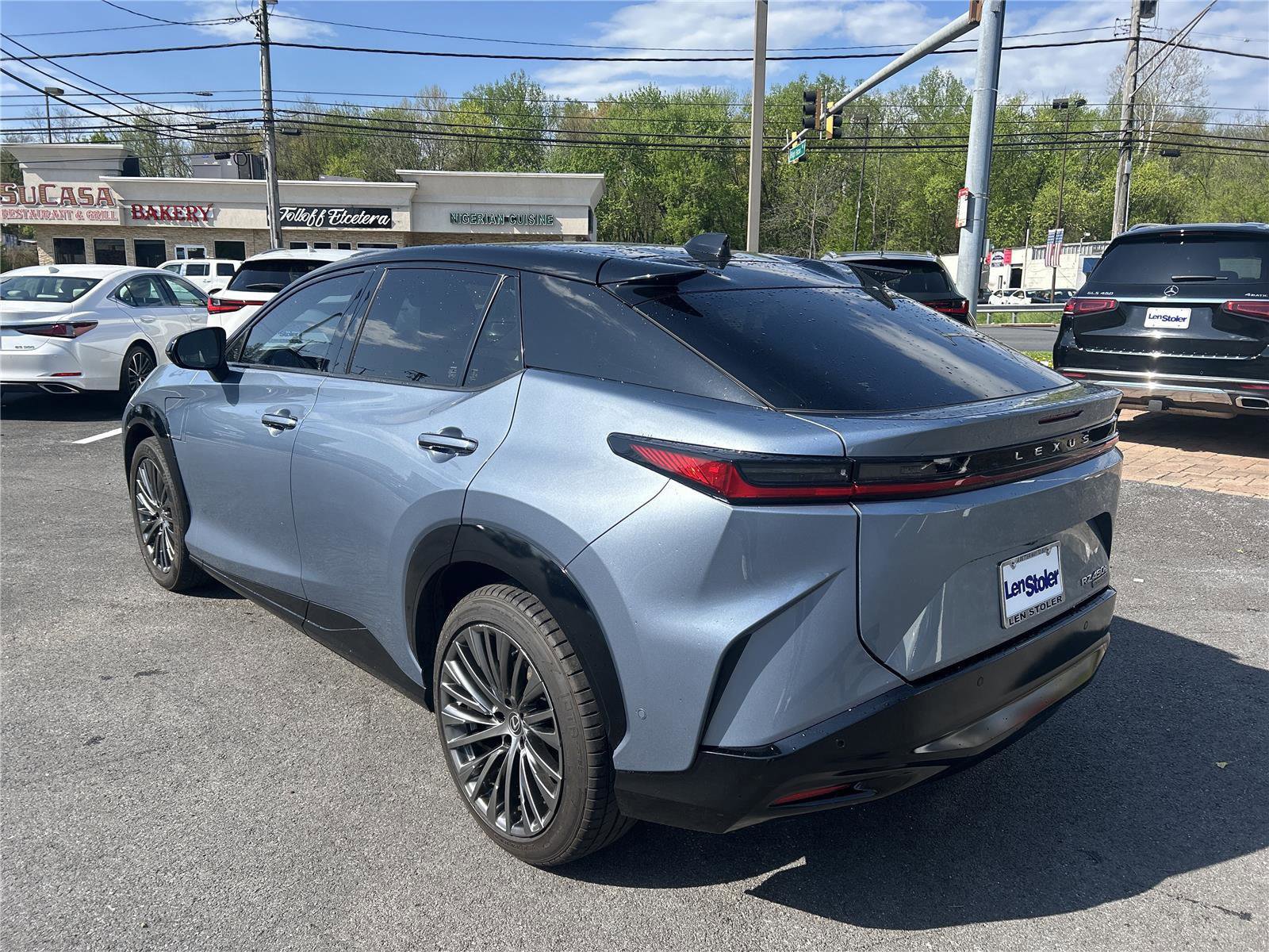 Used 2023 Lexus RZ 450e Premium w/ Accessory Package (P5) AWD/4WD image 3
