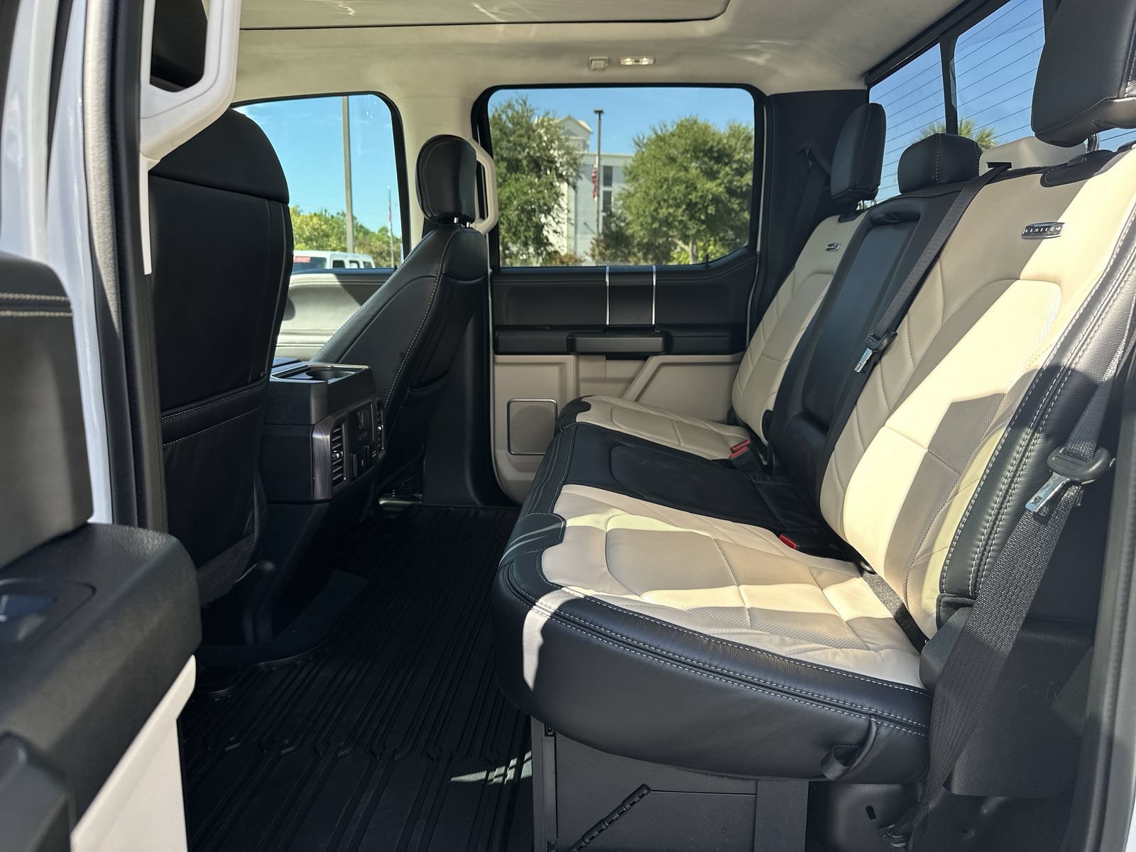 Used 2021 Ford F350 Limited AWD/4WD image 31