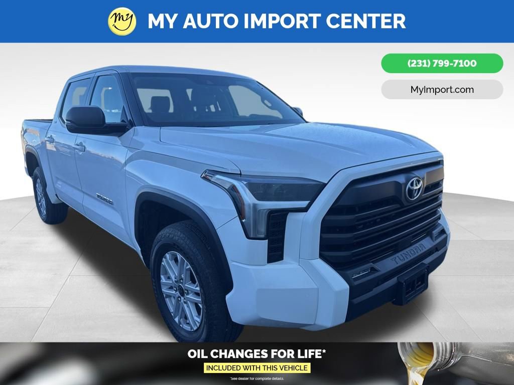 Used 2023 Toyota Tundra SR5 w/ SR5 Premium Package AWD/4WD image 1
