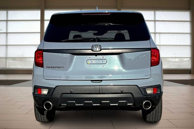 Used 2022 Honda Passport EX-L image 4