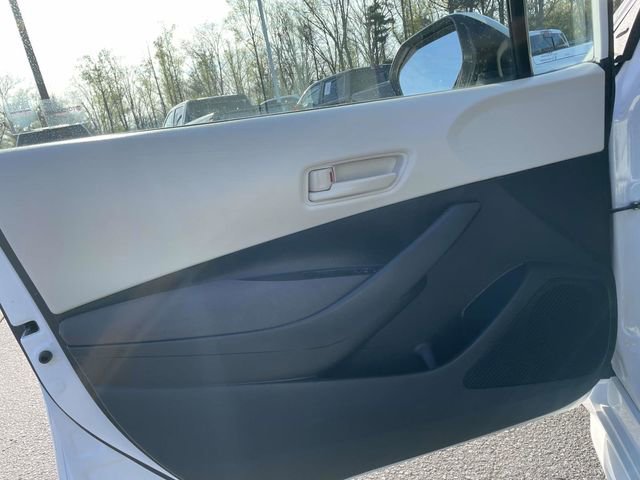 Used 2024 Toyota Corolla LE image 17