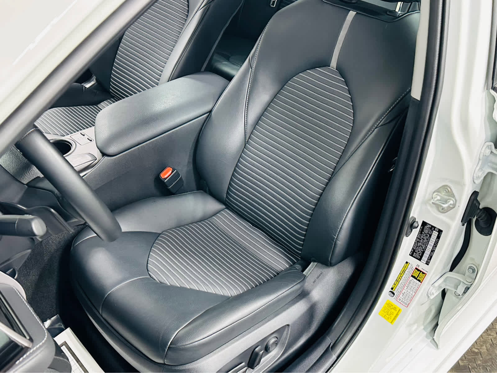 Certified 2023 Toyota Camry SE w/ Cold Weather Package FWD image 22