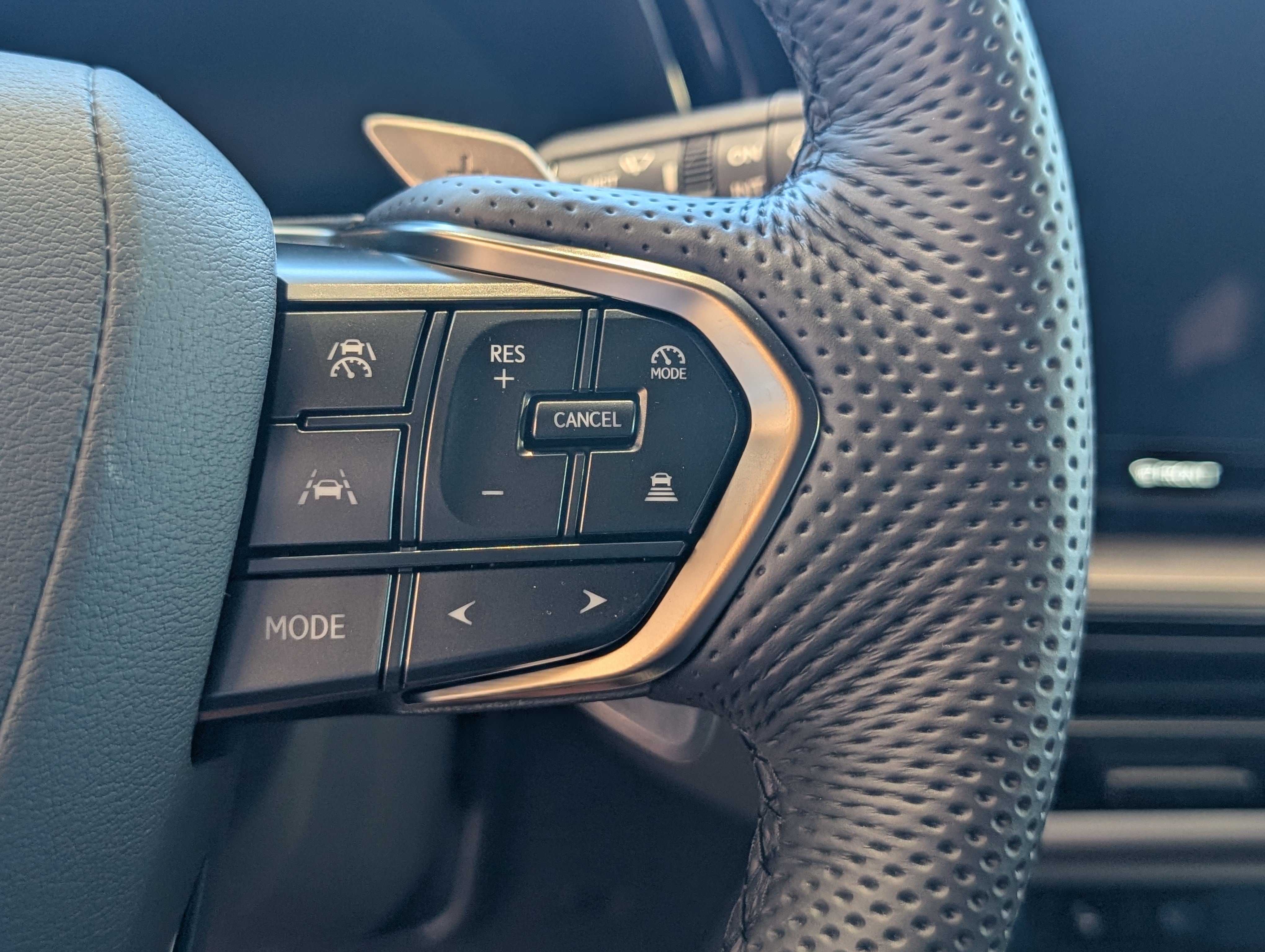 New 2026 Lexus TX 500h AWD w/ Technology Package image 22