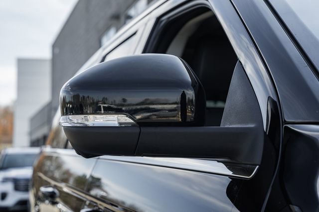 Used 2025 Ford Expedition Active image 23