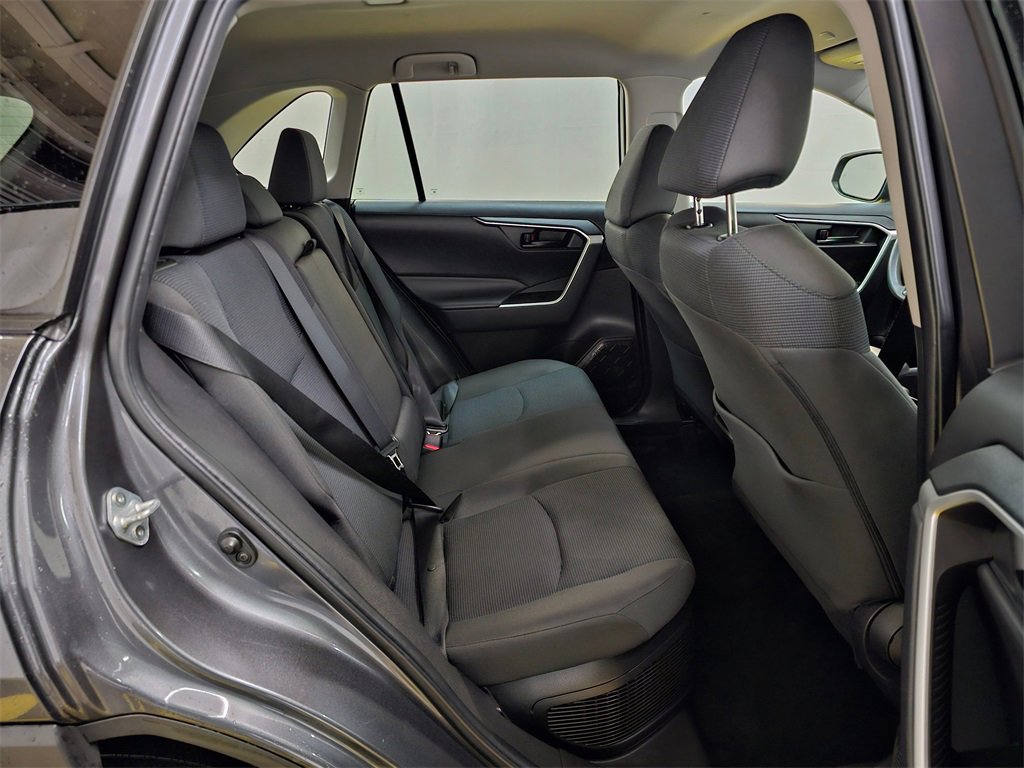 Used 2023 Toyota RAV4 LE image 12