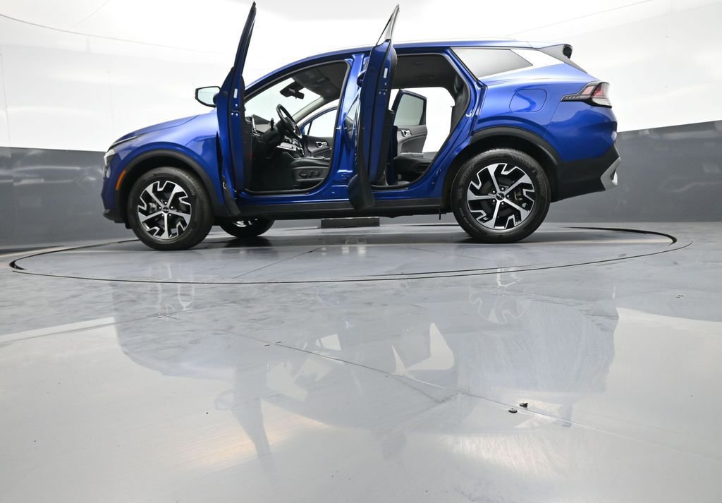 Certified 2024 Kia Sportage EX AWD/4WD image 48