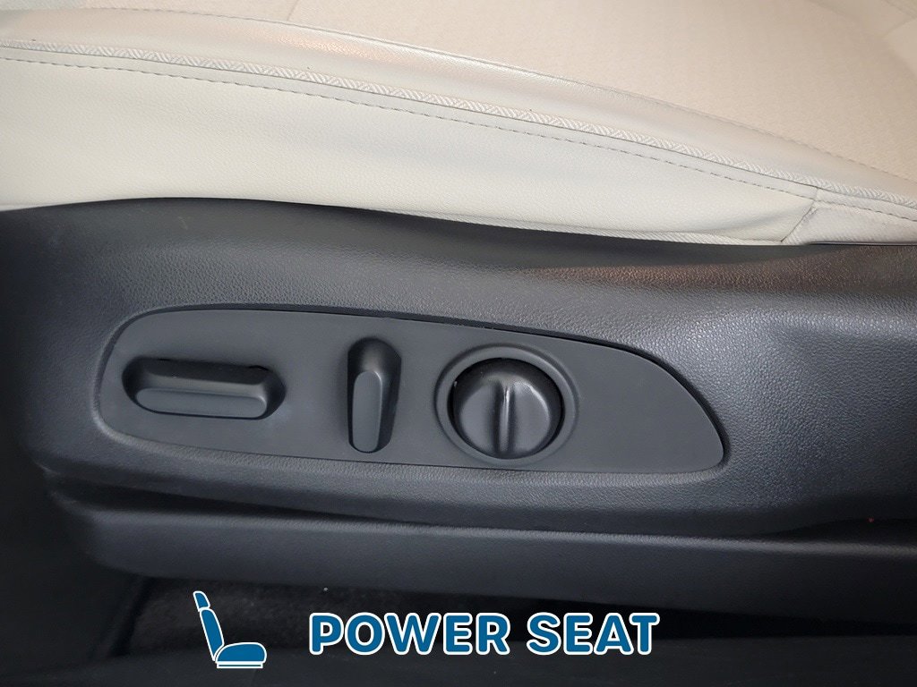 Used 2021 Buick Encore GX Select image 15