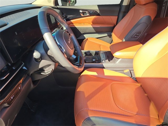 Used 2025 Kia Carnival SX Prestige image 20