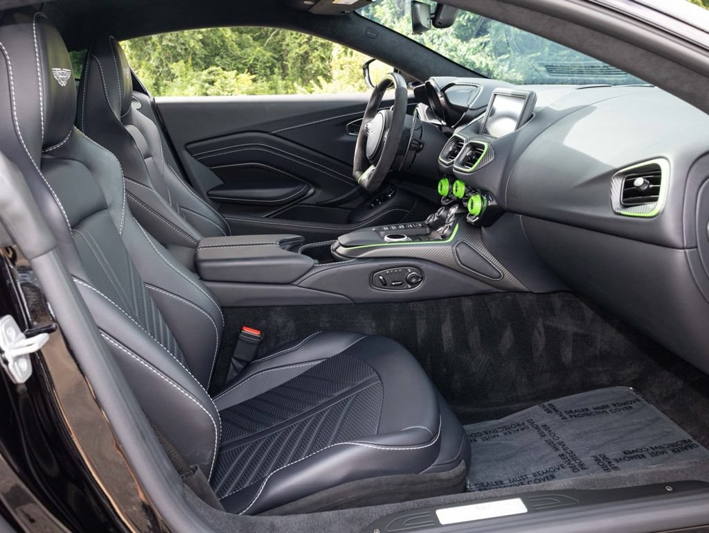 Used 2023 Aston Martin V12 Vantage RWD image 55