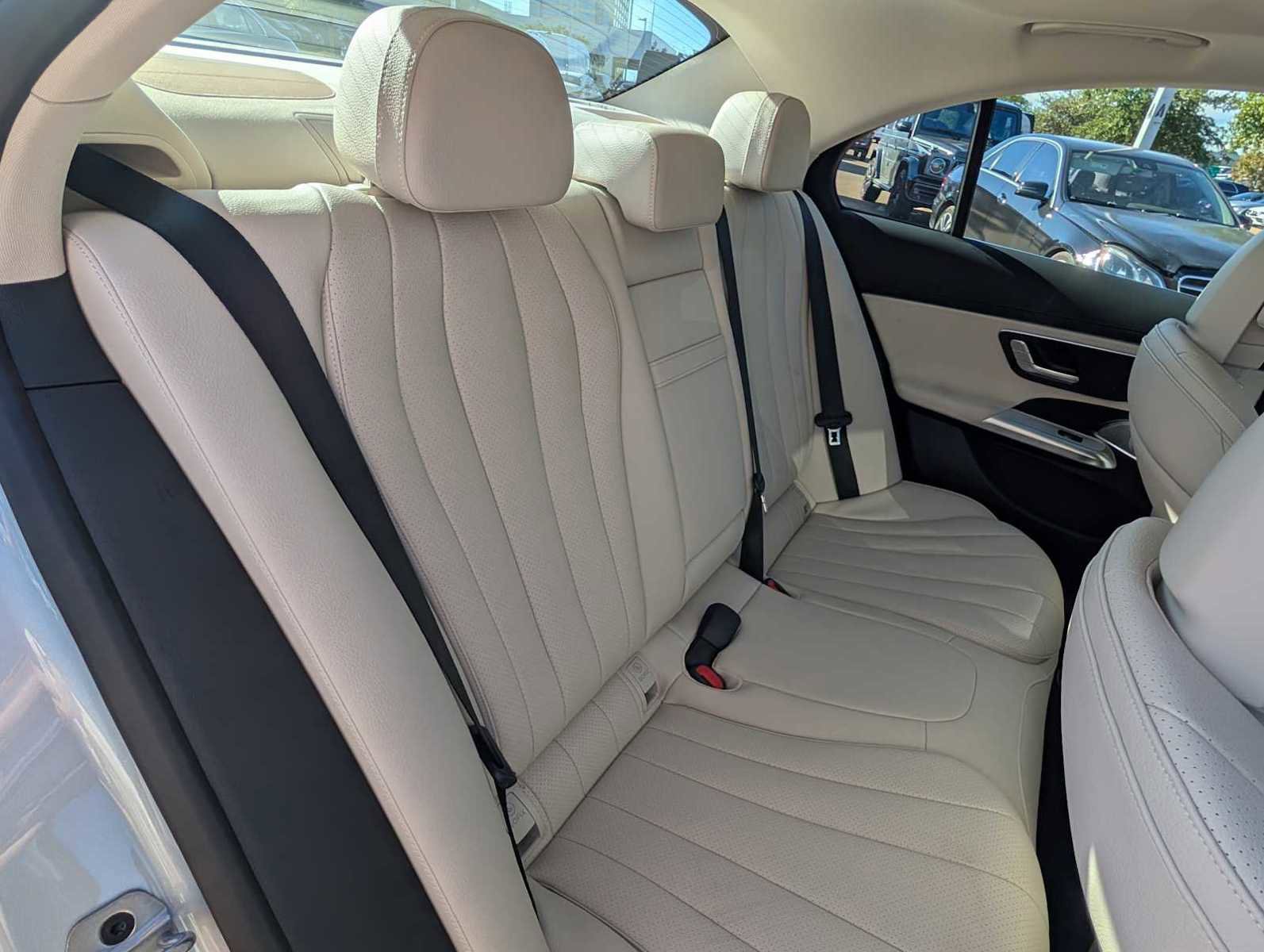 New 2026 Mercedes-Benz E 350 Sedan image 18