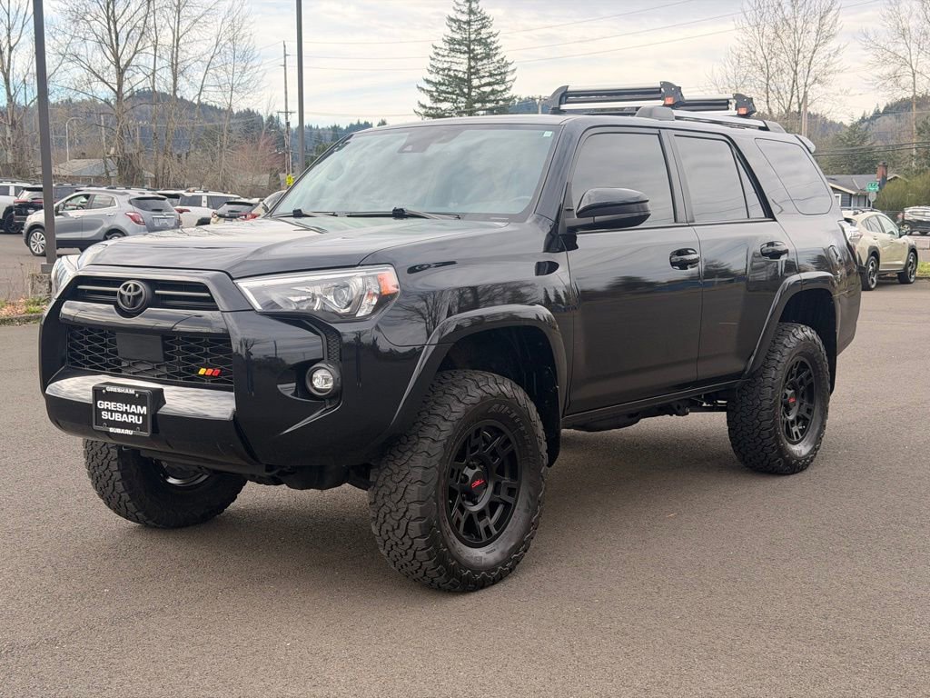 Used 2021 Toyota 4Runner SR5 image 3