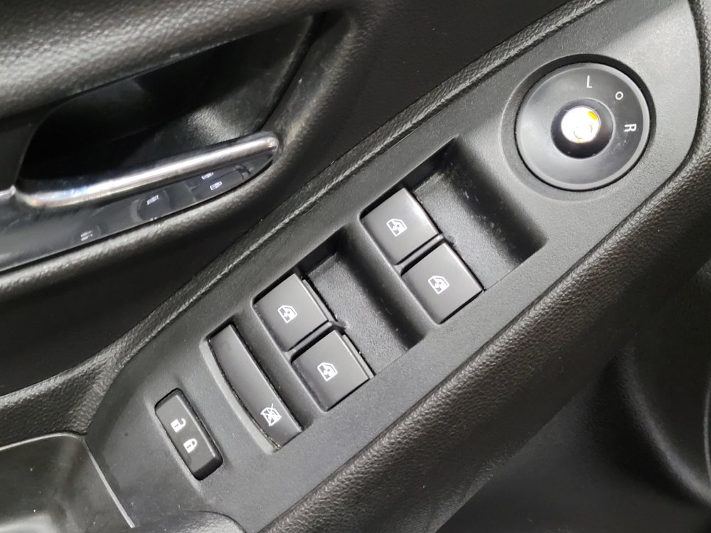 Used 2019 Chevrolet Trax LS w/ Tint and Cruise Package image 27