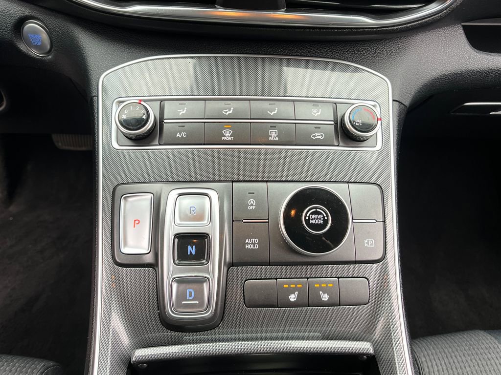 Used 2021 Hyundai Santa Fe SEL image 17