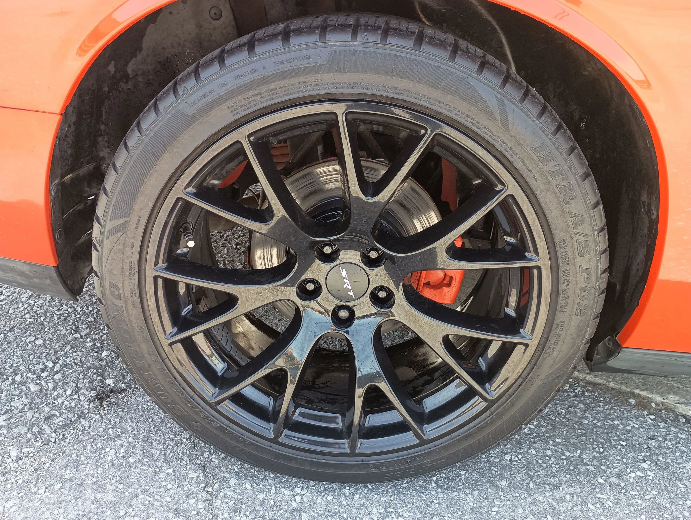 Used 2009 Dodge Challenger R/T RWD image 16