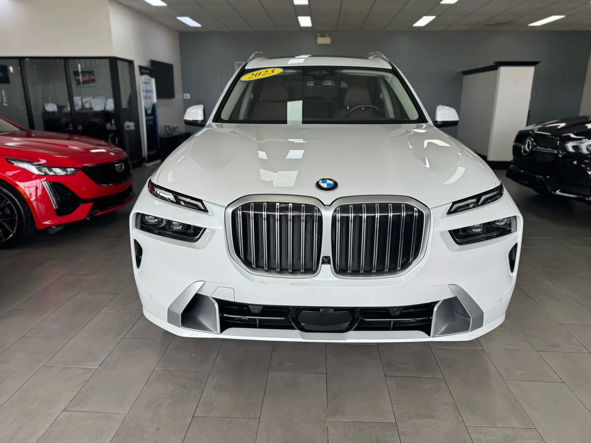 Used 2023 BMW X7 xDrive40i w/ Premium Package image 8