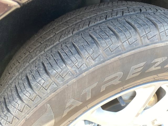 Used 2024 Chrysler Pacifica Touring-L FWD image 21