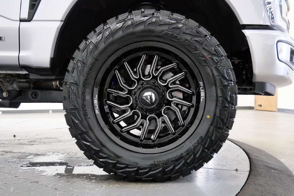 Used 2023 Ford F250 Platinum w/ Tremor Off-Road Package AWD/4WD image 40