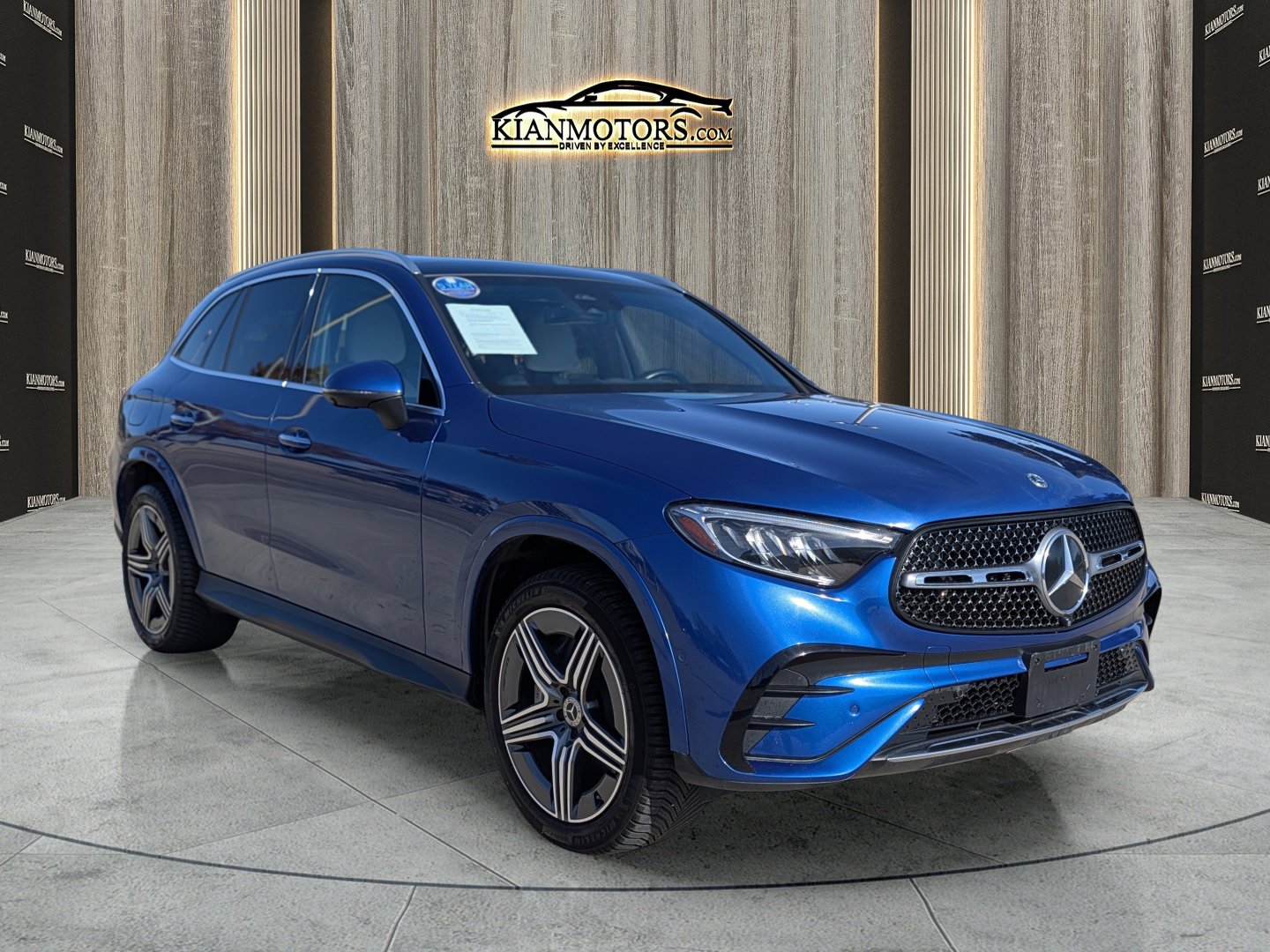 Used 2023 Mercedes-Benz GLC 300 w/ AMG Line 360° Tour