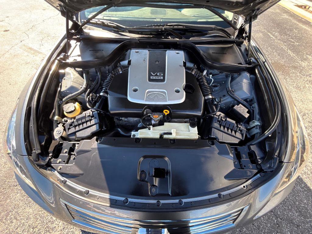 Used 2012 INFINITI G37 Journey w/ Premium Pkg image 31