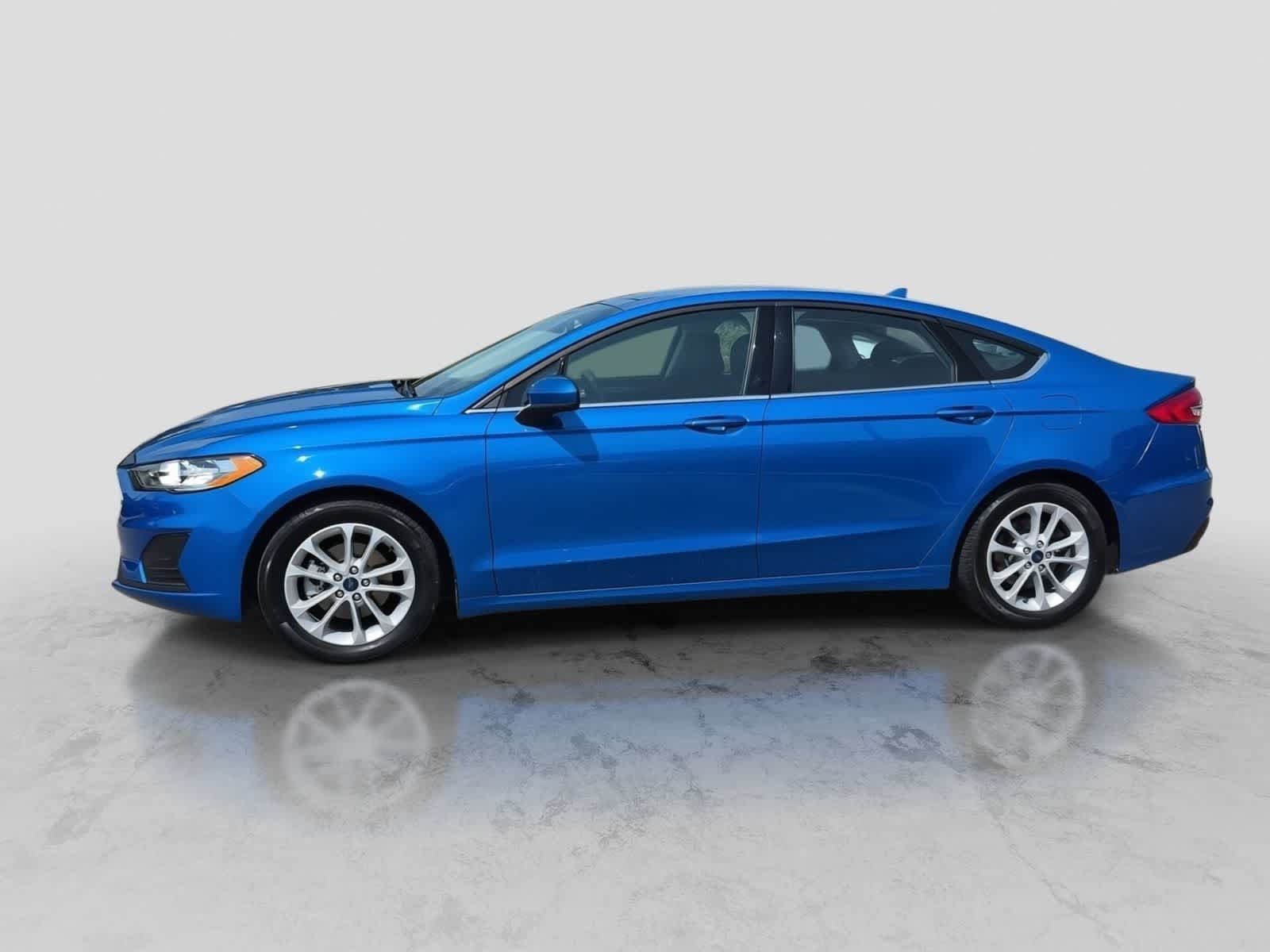 Used 2020 Ford Fusion SE FWD image 5