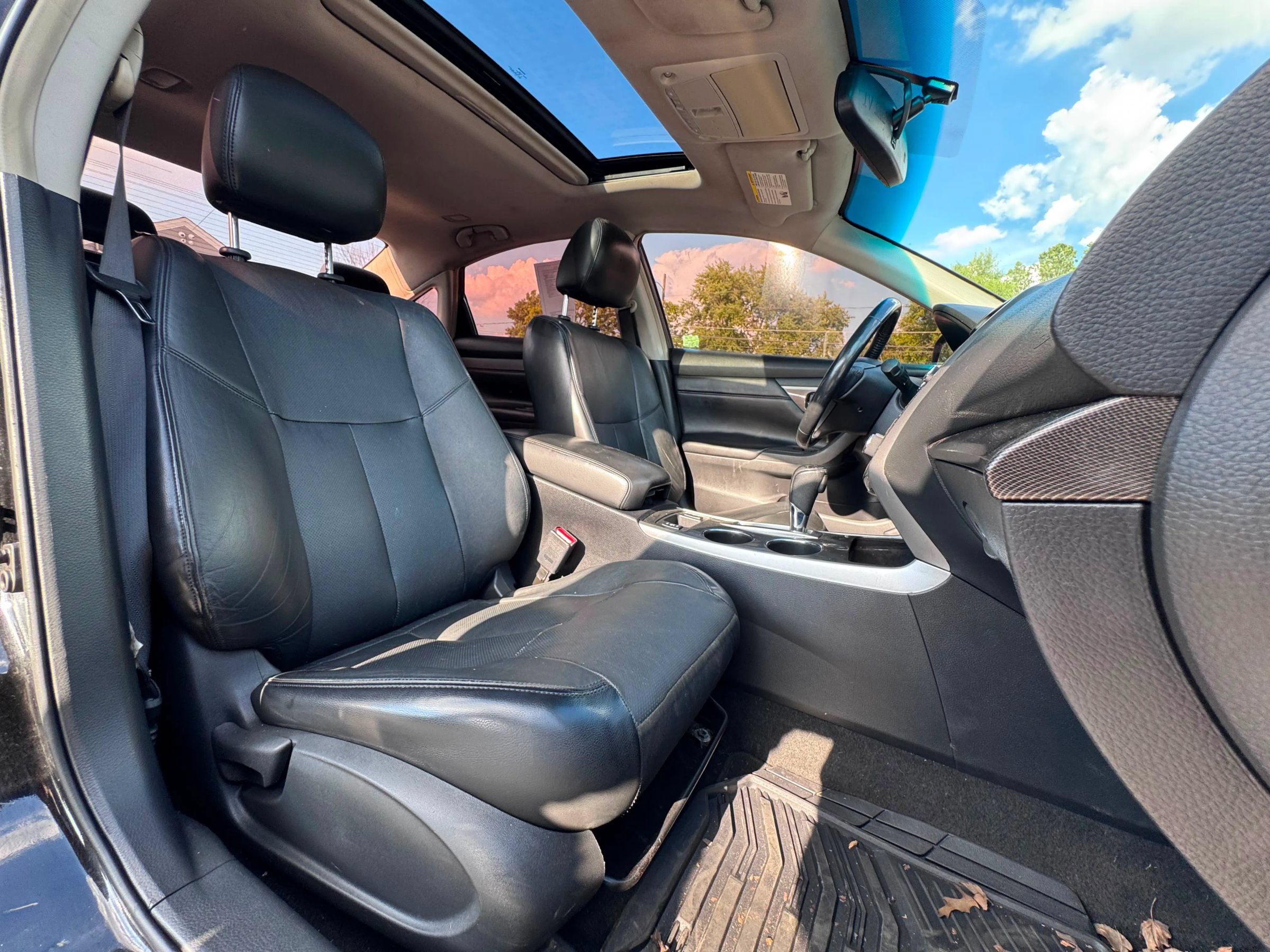 Used 2013 Nissan Altima 2.5 SL w/ Technology Pkg FWD image 12