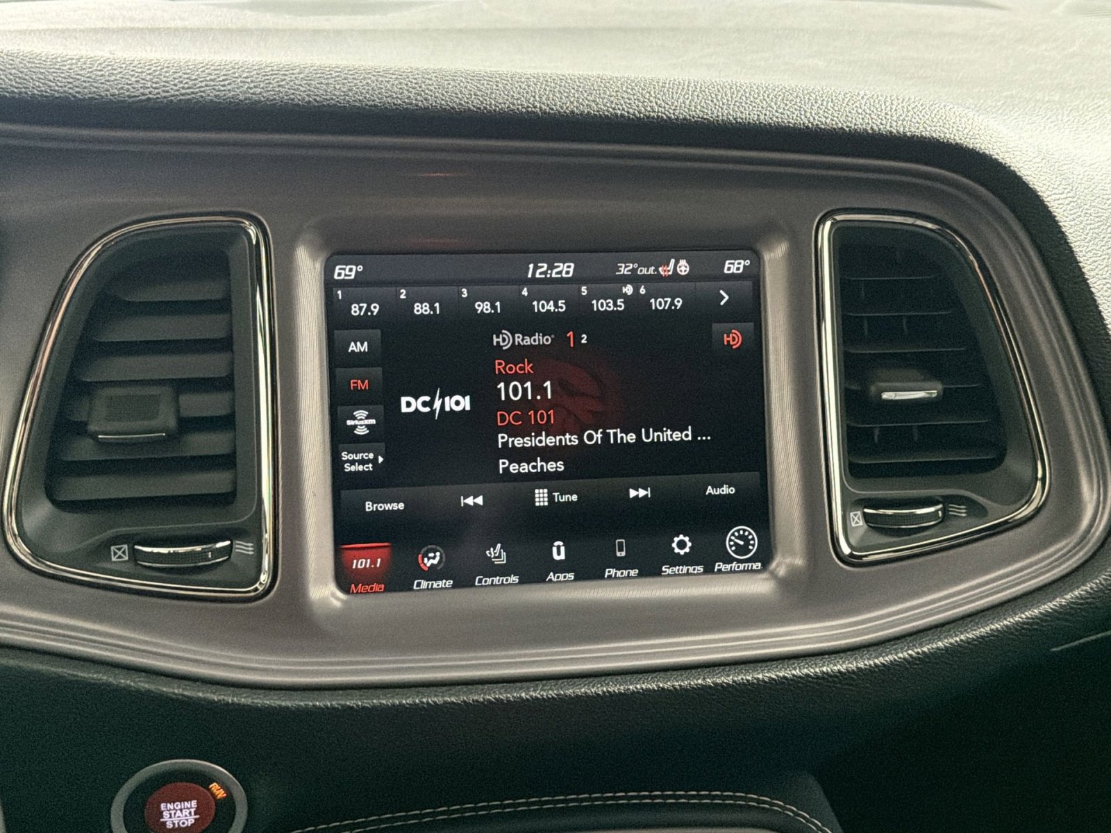 Used 2023 Dodge Challenger SRT Hellcat image 18