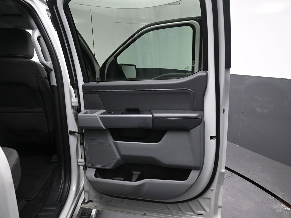 Used 2024 Ford F150 XLT w/ Mobile Office Package image 21