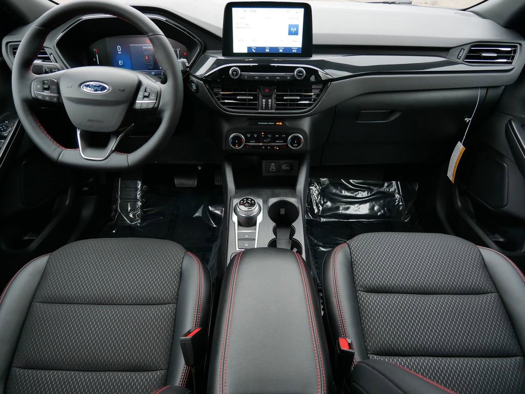 Certified 2025 Ford Escape ST-Line w/ Cold Weather Package image 13