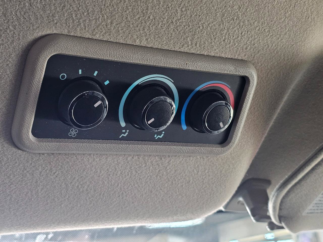 Used 2016 Chevrolet Express 3500 LT w/ LT Preferred Equipment Group image 28