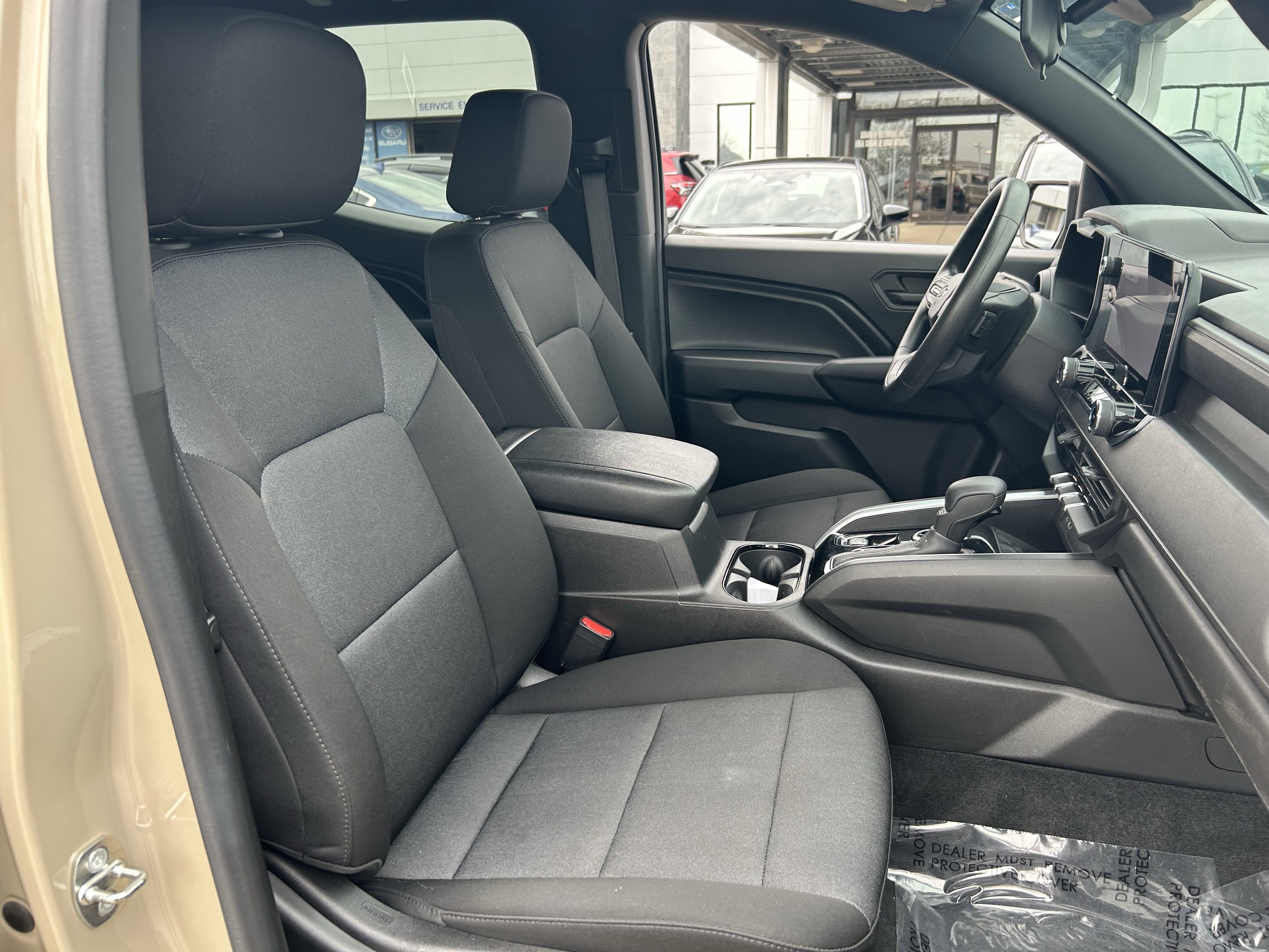 Used 2023 Chevrolet Colorado W/T image 26