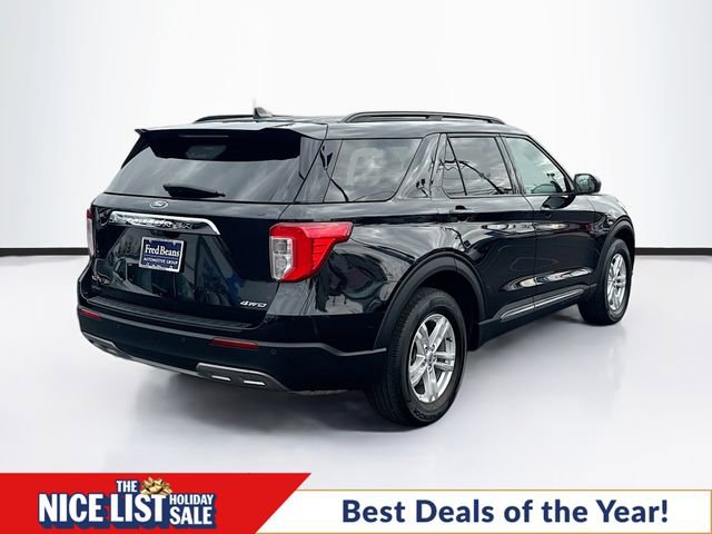 Used 2022 Ford Explorer XLT w/ Equipment Group 202A image 8