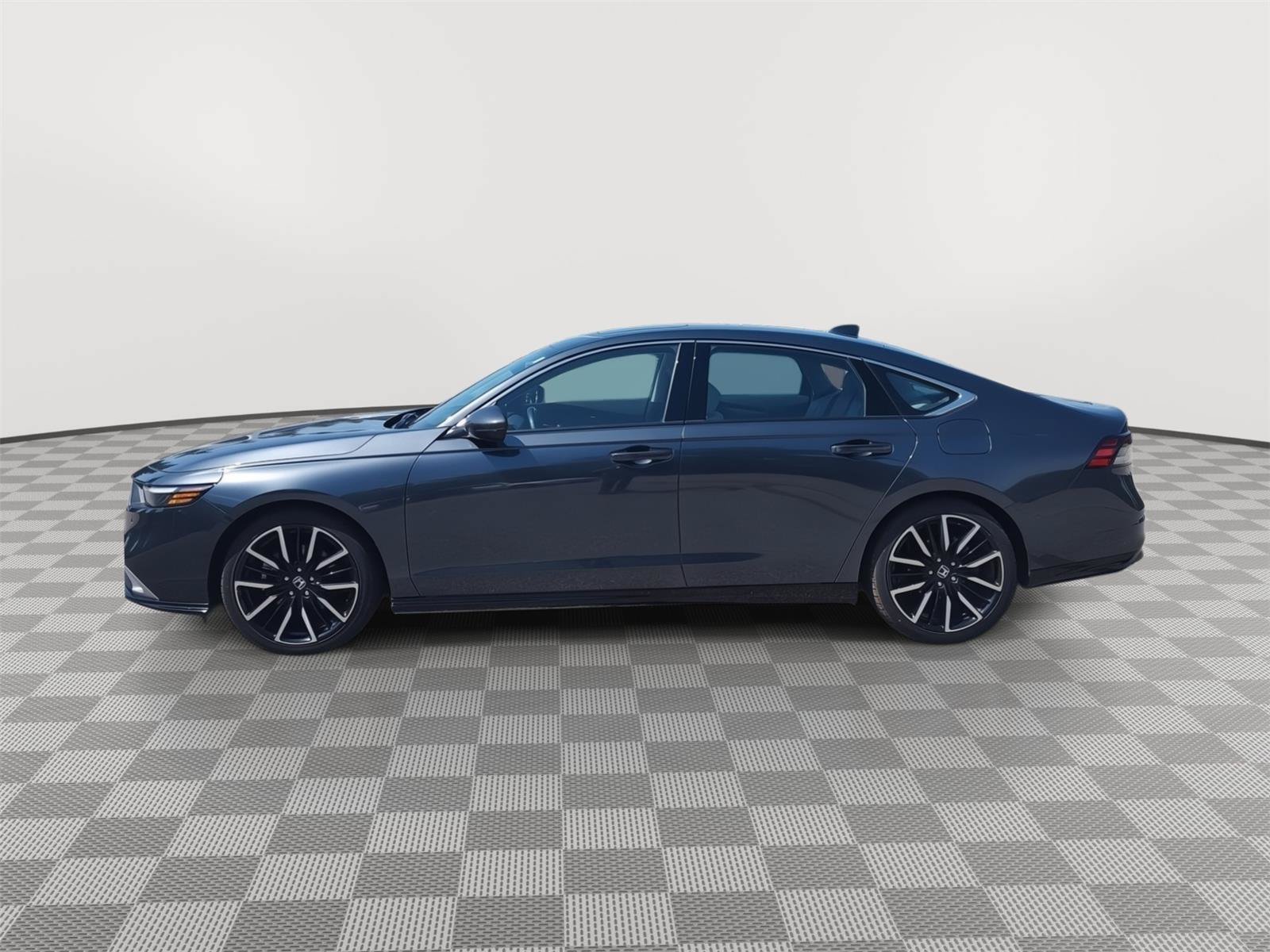 Used 2023 Honda Accord Touring image 29