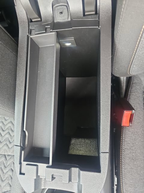 Used 2024 Chevrolet Equinox LT FWD image 25