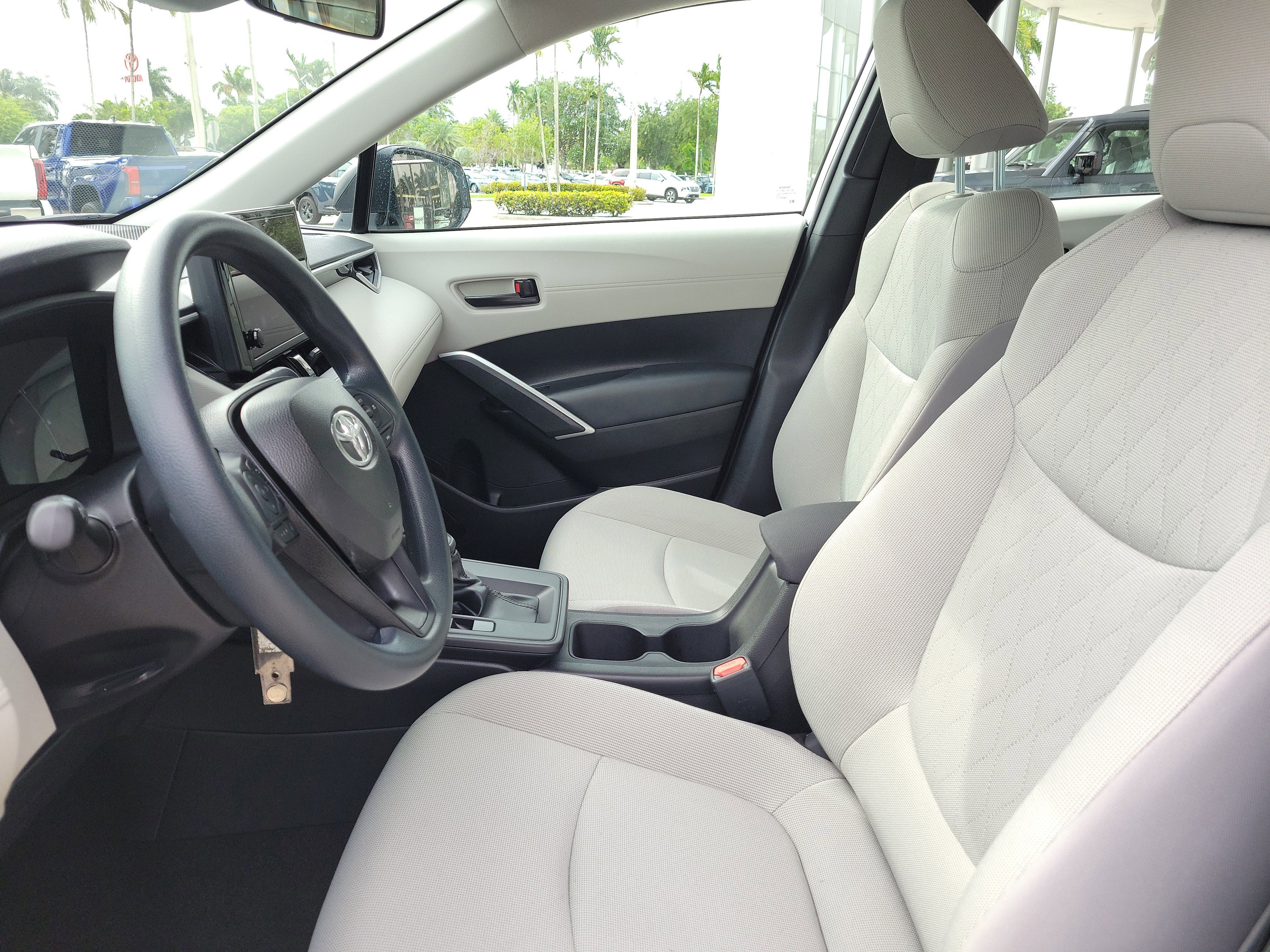 Used 2026 Toyota Corolla Cross L FWD image 23