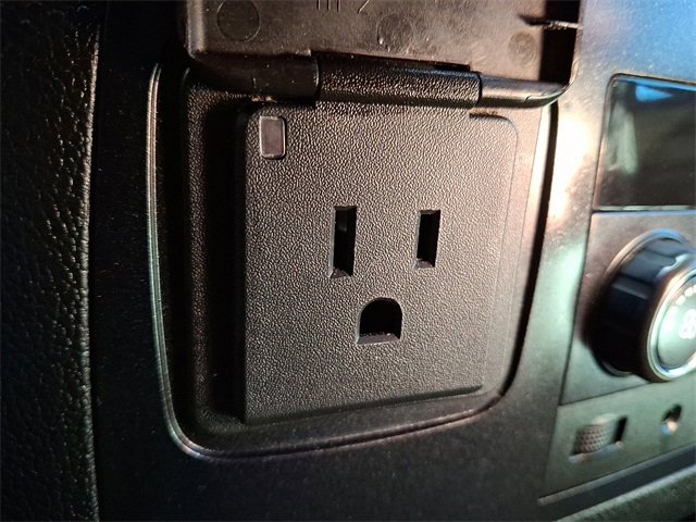 Used 2017 Chevrolet Tahoe LT w/ LT Signature Package image 27