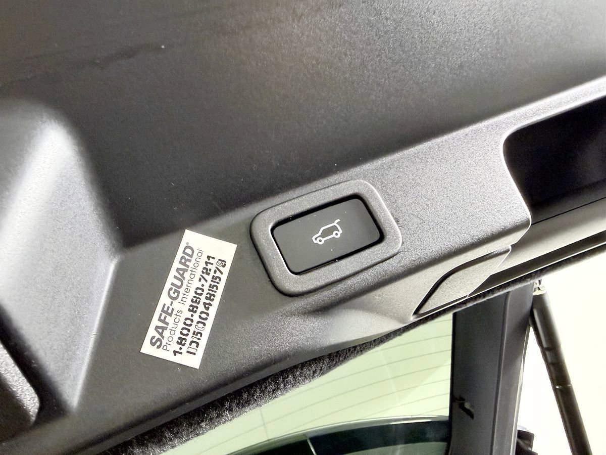 Used 2018 Land Rover Range Rover Sport Supercharged AWD/4WD image 16
