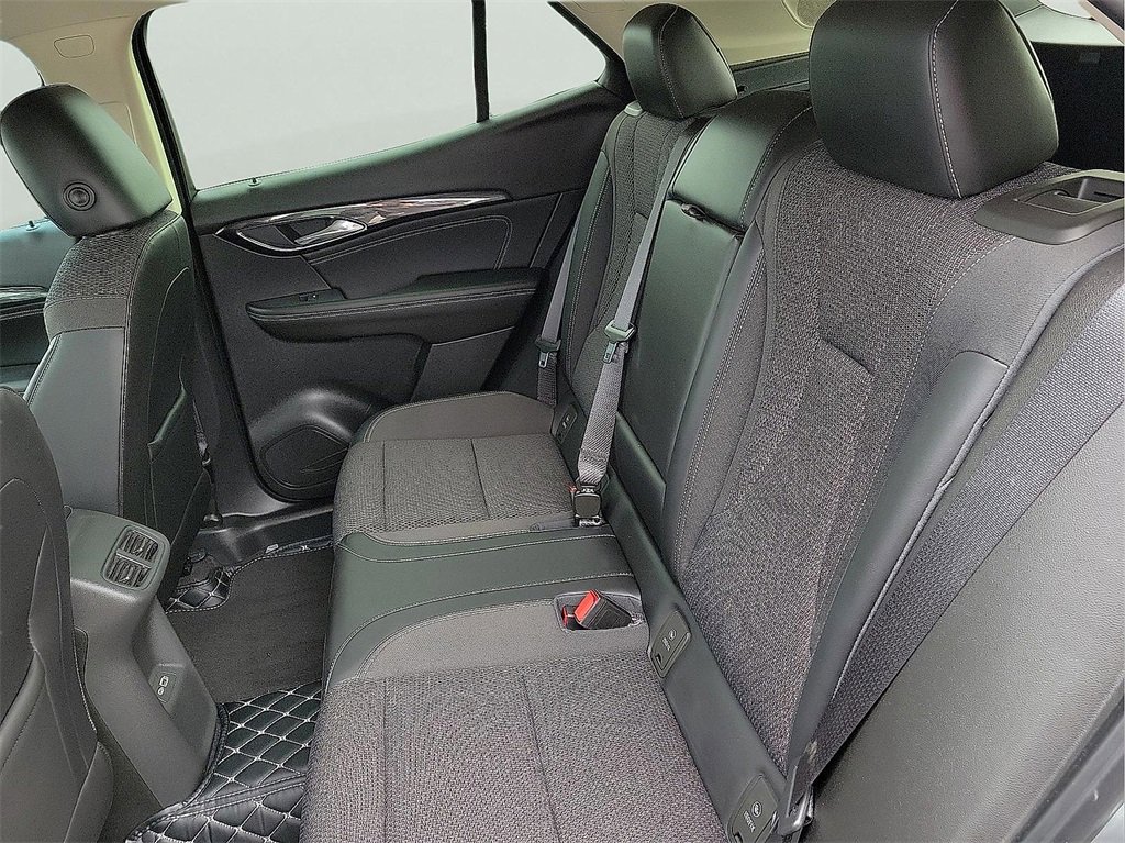 Used 2023 Buick Envision Preferred image 13