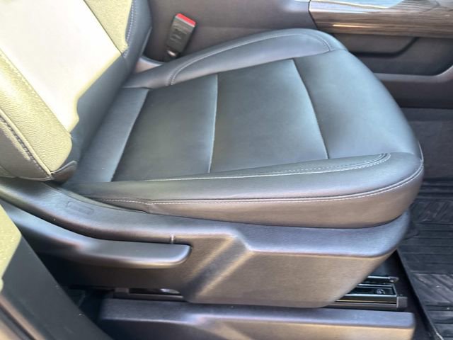 Used 2023 Chevrolet Silverado 1500 LT Trail Boss w/ LT Trail Boss Premium Package image 16